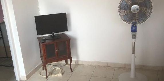 Fort de France - Appartement - F1 - Photo 2