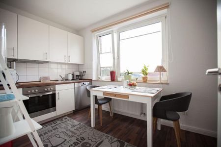 Schöne 3 Zimmerwohnung im Herzen von Schönebeck mit großzügigem Balkon - Photo 3