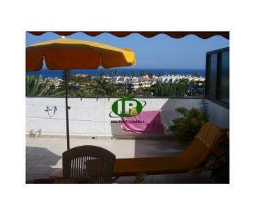 Beautiful bungalow with 1 bedroom, sea view and a very large terrace - Photo 2