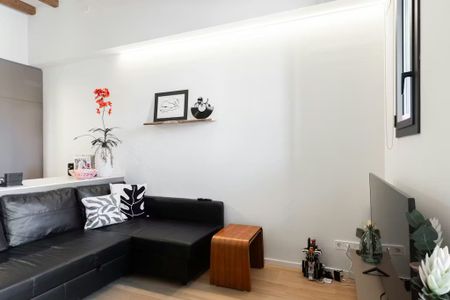 Carrer del Doctor Trueta, Barcelona, Catalonia 08005 - Photo 5