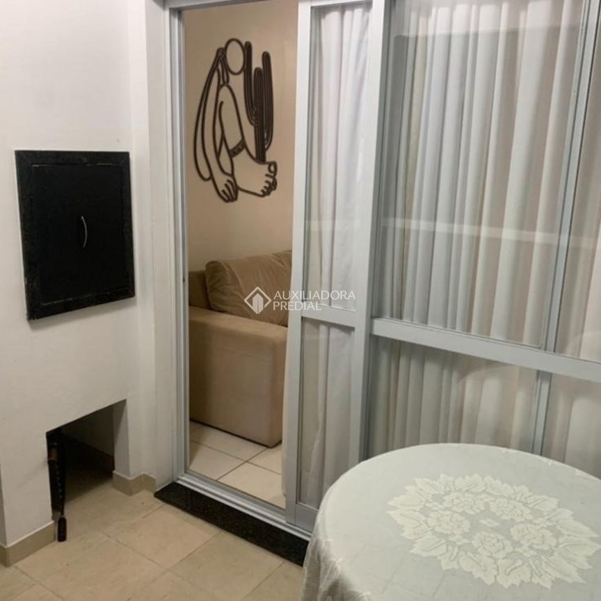 Apartamento com 2 quartos e 65m² para alugar em Jurerê, Florianópolis. - Photo 1
