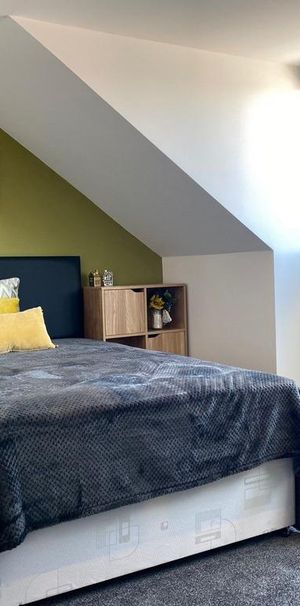 1 bedroom in a house share to rent - Photo 1