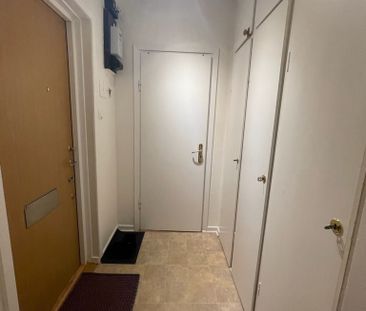 Brådstupsvägen, Hägersten - Photo 2