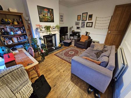 2 bedroom terraced house to rent - Photo 4