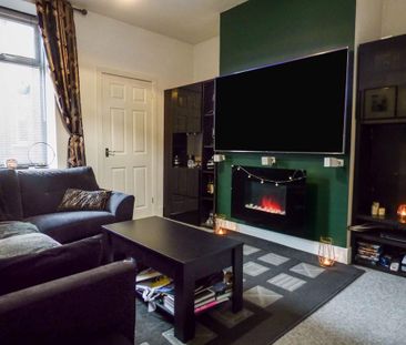 2 bed lower flat to rent in NE9 - Photo 3