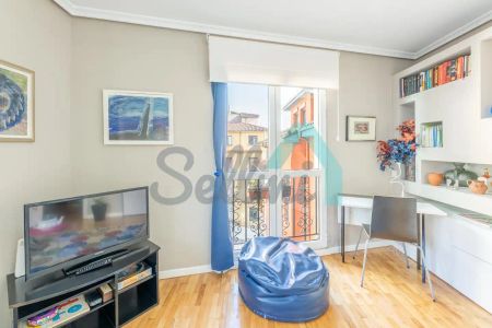 Piso de alquiler en Trascorrales, Casco Histórico - Foto 5
