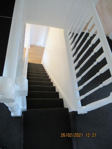 3 bedroom terraced house to rent - Photo 4