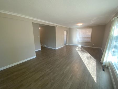 For Lease - 70 Holford Crescent, Toronto, Ontario - Photo 4