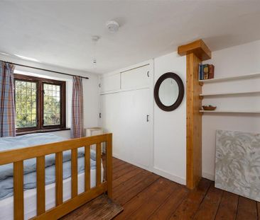2 bedroom semi-detached house to rent - Photo 2