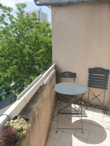 Location Appartement 1 pièce 22m² CLERMONT FERRAND 63000 - Photo 2