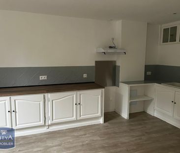 Location Appartement 3 pièces 69m² CLERMONT L HERAULT 34800 - Photo 4