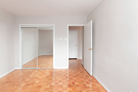 For Lease - 525 Eglinton Avenue Unit# 203, Toronto, Ontario - Photo 3