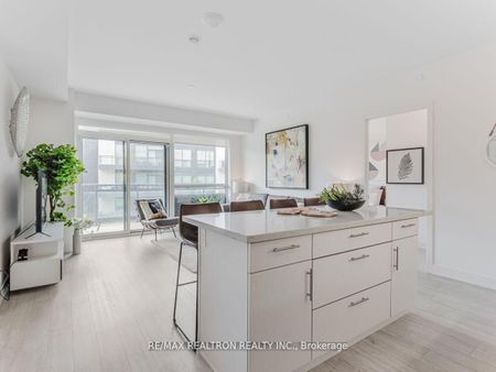 For Lease - 301 Sea Ray Avenue Unit# C311, Innisfil, Ontario - Photo 3