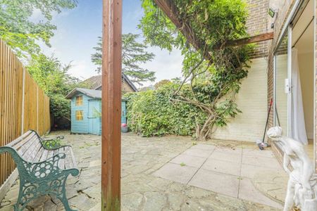 Lower Grove Road, Richmond, TW10 - Photo 5