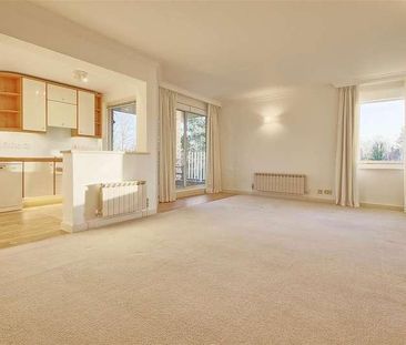 Redwood Lodge, Grange Road, Cambridge, CB3 - Photo 1