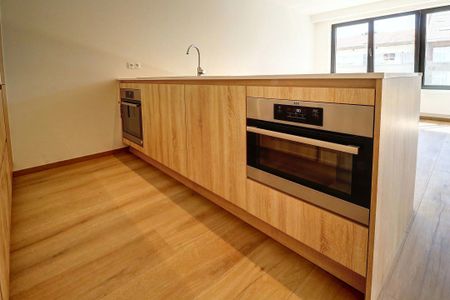 Appartement - à louer - foto 4