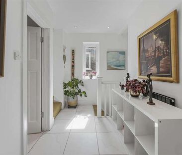 Camberley Avenue, West Wimbledon, SW20 - Photo 5
