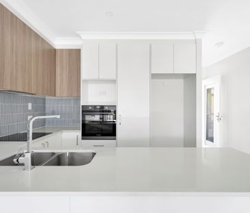 3/5 Noll Street, Kearneys Spring QLD 4350 - Apartment For Rent | Do... - Photo 4