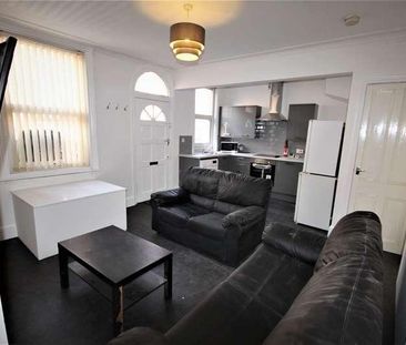 Beulah View, Leeds, LS6 - Photo 1