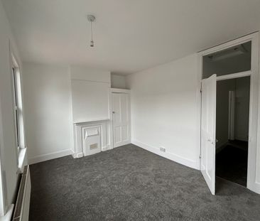 2 bedroom house to let - Photo 1