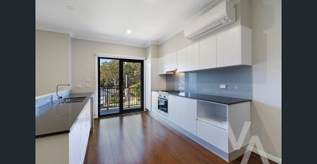 Your Next Move. - Photo 3