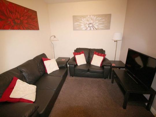 Burley Road (Room 1), Burley, Leeds - Photo 1