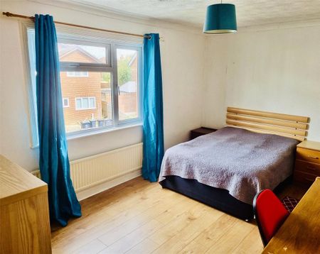 5 bedroom semi-detached house to rent - Photo 5