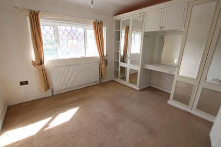 3 bedroom terraced house to rent - Photo 2