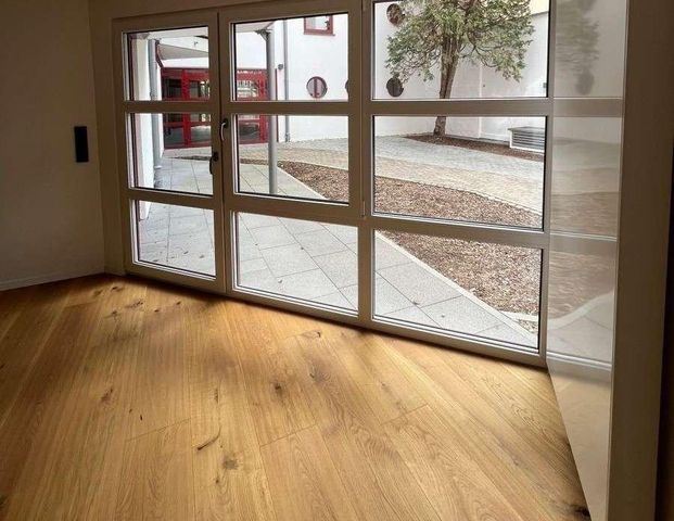 Exklusiv& individuell im Herzen Münchens -Helle 3-Zimmer-EG-Wohnung - Foto 1