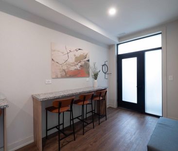 For Lease - 23 Ross Street Unit# 1, Toronto, Ontario - Photo 1