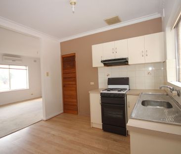 6/49 Ballantyne St, Thebarton SA 5031 - House For Rent | Domain - Photo 2