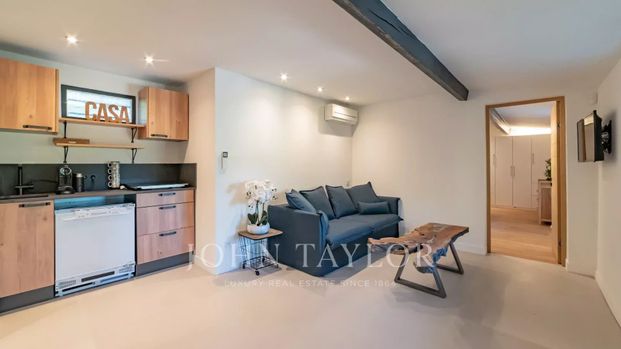 Tout savoir sur cette maison dans le quartier Saint Martin-Le Miracle, à Mougins - Photo 1