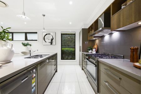 Big on Space, Big on Lifestyle - Your Ideal Family Home Awaits - Photo 3