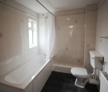 3 bedroom house to rent - Photo 3