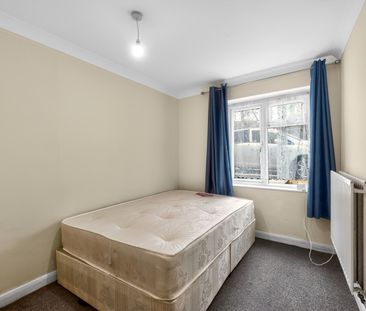 South Birkbeck Road, London, E11 4JH - Photo 5
