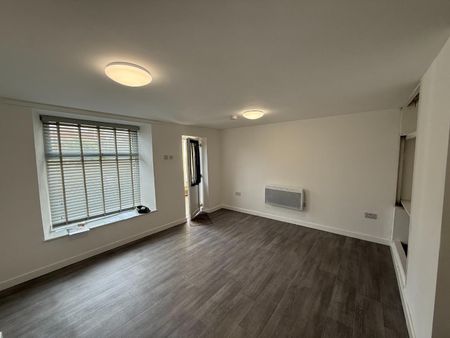 Hudds Vale Road, Bristol - Photo 3