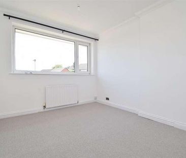 Hall Cliffe Grove, Horbury, WF4 - Photo 5