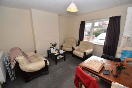 4 bedroom house to rent - Photo 2