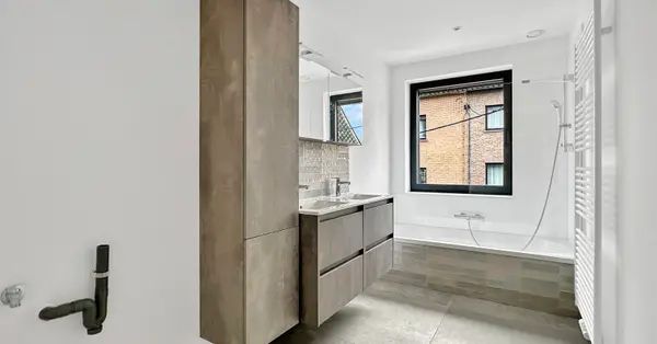 Rue de la Balsamine 41, 1120 Bruxelles, België - Photo 1