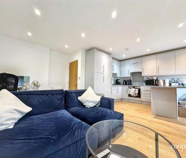 High Street, Ruislip, HA4 - Photo 1