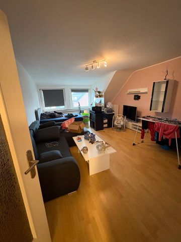 Gemütliche Dachgeschosswohnung in ruhiger Lage - Photo 5