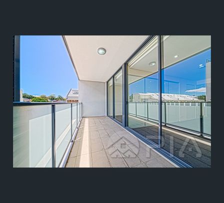 2.03/19-21 Wilson St, Botany, NSW 2019 - Photo 1