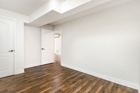 For Lease - 243 Elbern Markell Drive Unit# Basement, Brampton, Ontario - Photo 4