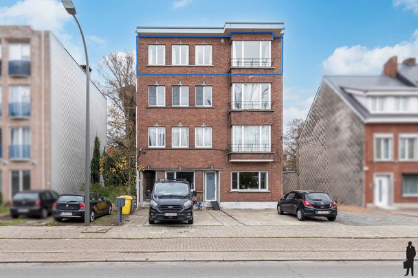Ruim instapklaar appartement met 2 slaapkamers en terras - Photo 1