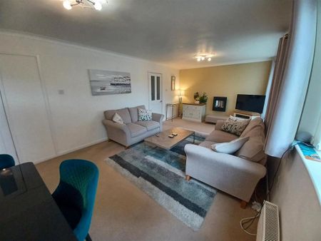 2 bedroom apartment to rent - Photo 2