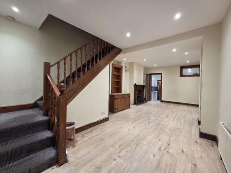 2 bedroom house to rent - Photo 3