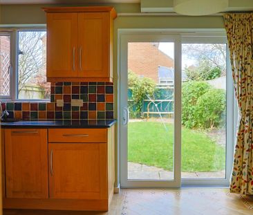 3 bedroom link detached house to rent - Photo 6