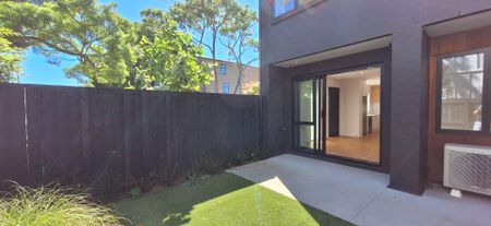 Near new townhouse at Mt Albert - Photo 2