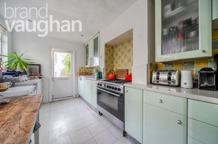 4 bedroom terraced house to rent - Photo 3