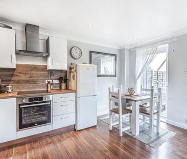 1 bedroom semi-detached house to rent - Photo 2